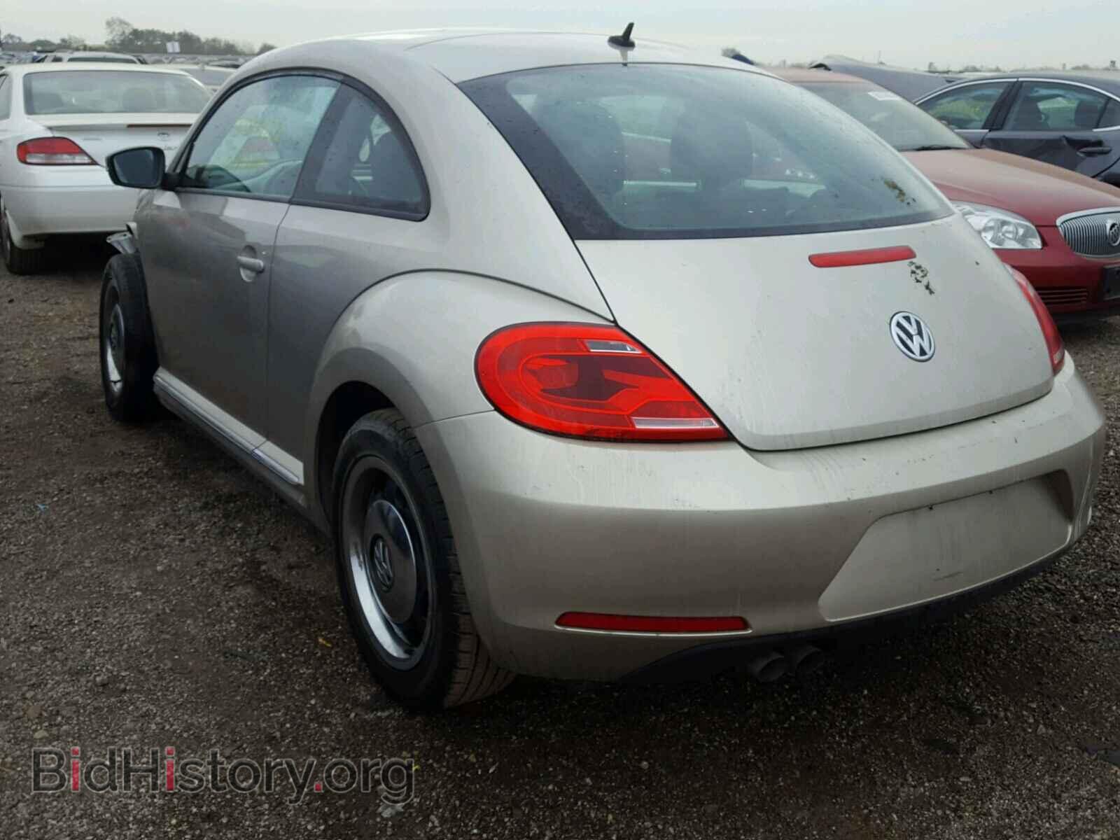 2012 VOLKSWAGEN BEETLE - VIN: 3VWJX7AT6CM647521 - Фото 3