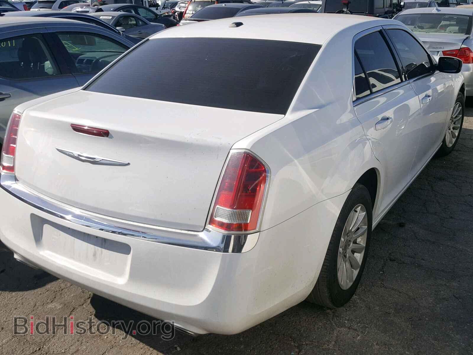 2014 CHRYSLER 300 - VIN: 2C3CCAAG7EH276074 - Фото 4