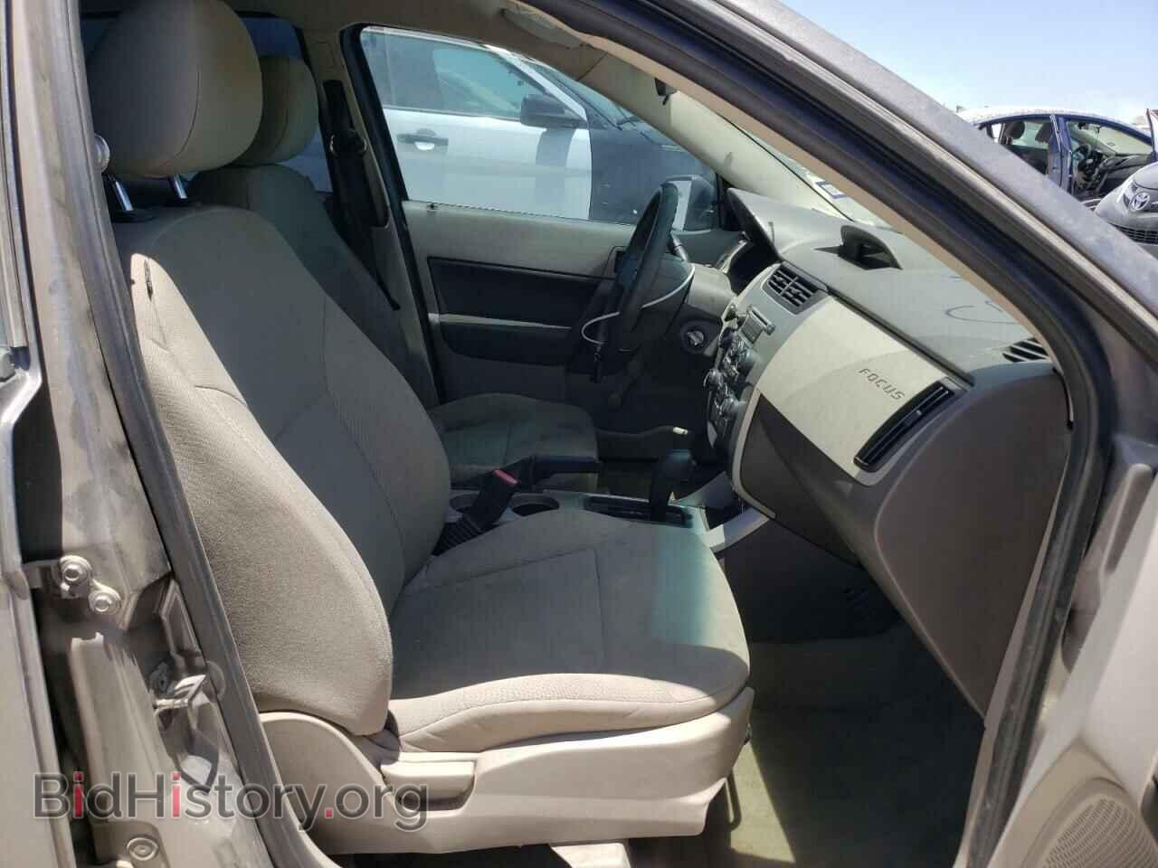 2010 FORD FOCUS - VIN: 1FAHP3EN4AW174582 - Фото 5