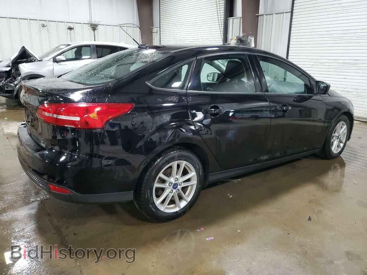 2018 FORD FOCUS - VIN: 1FADP3FE4JL219907 - Фото 3