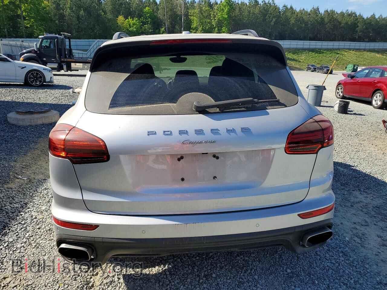 2016 PORSCHE CAYENNE - VIN: WP1AA2A21GLA10136 - Photo 6