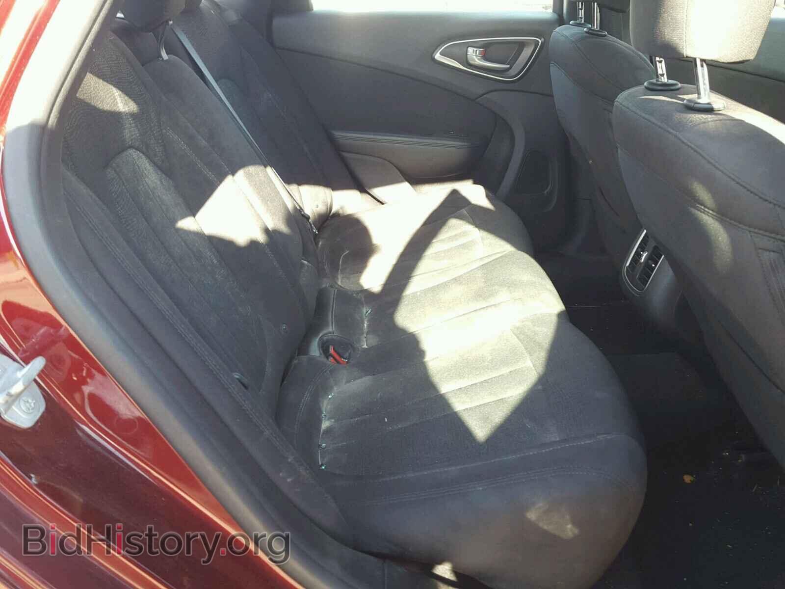 2015 CHRYSLER 200 - VIN: 1C3CCCAB0FN689057 - Фото 6
