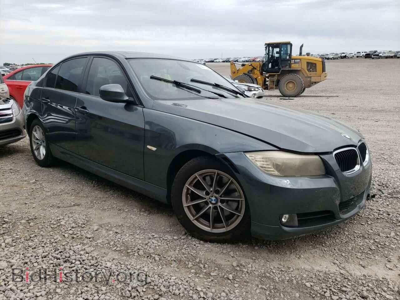 Фотография WBAPH7C56AA800527 - BMW 3 SERIES 2010