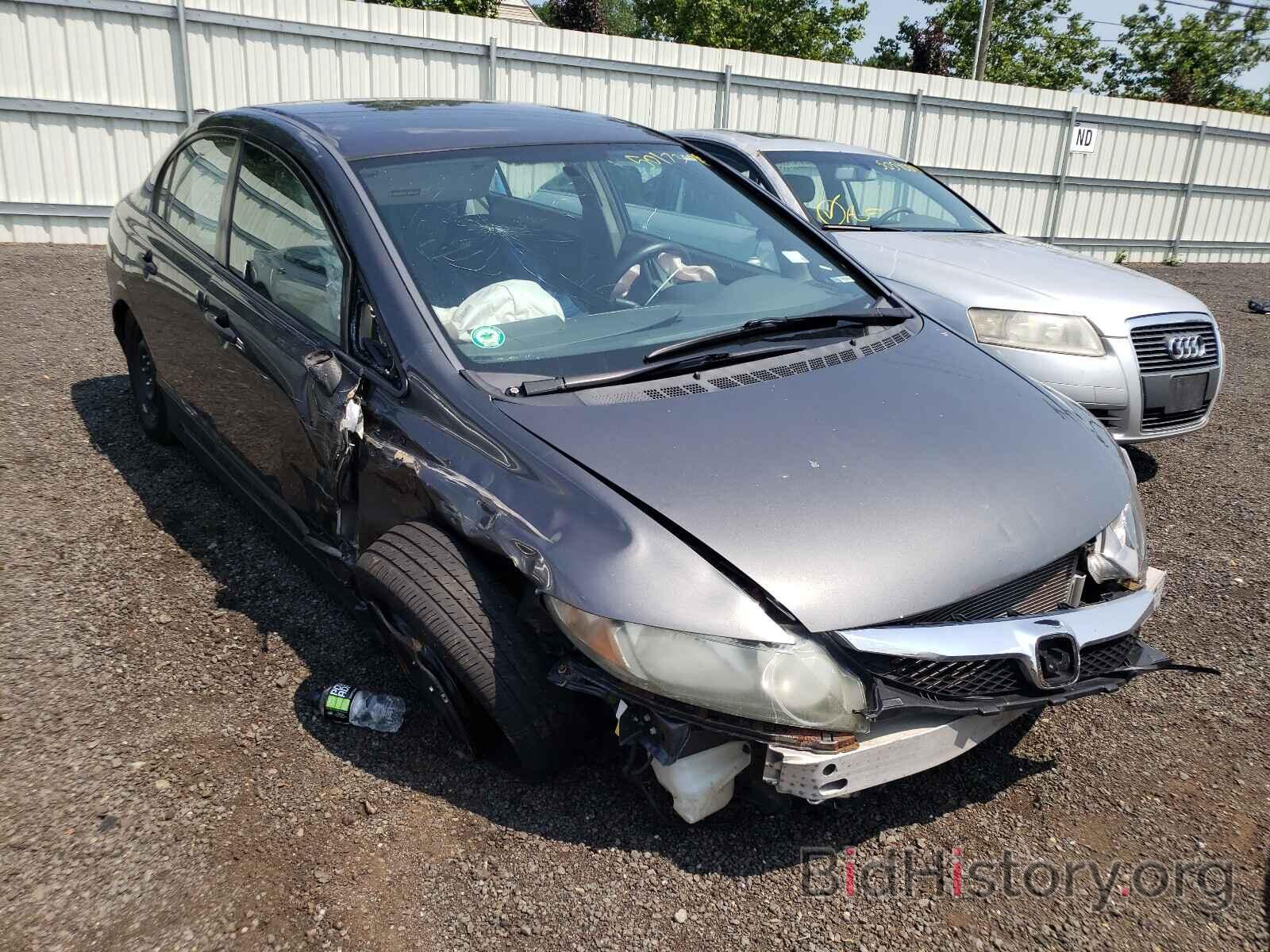 Photo 2HGFA1F38BH513950 - HONDA CIVIC 2011