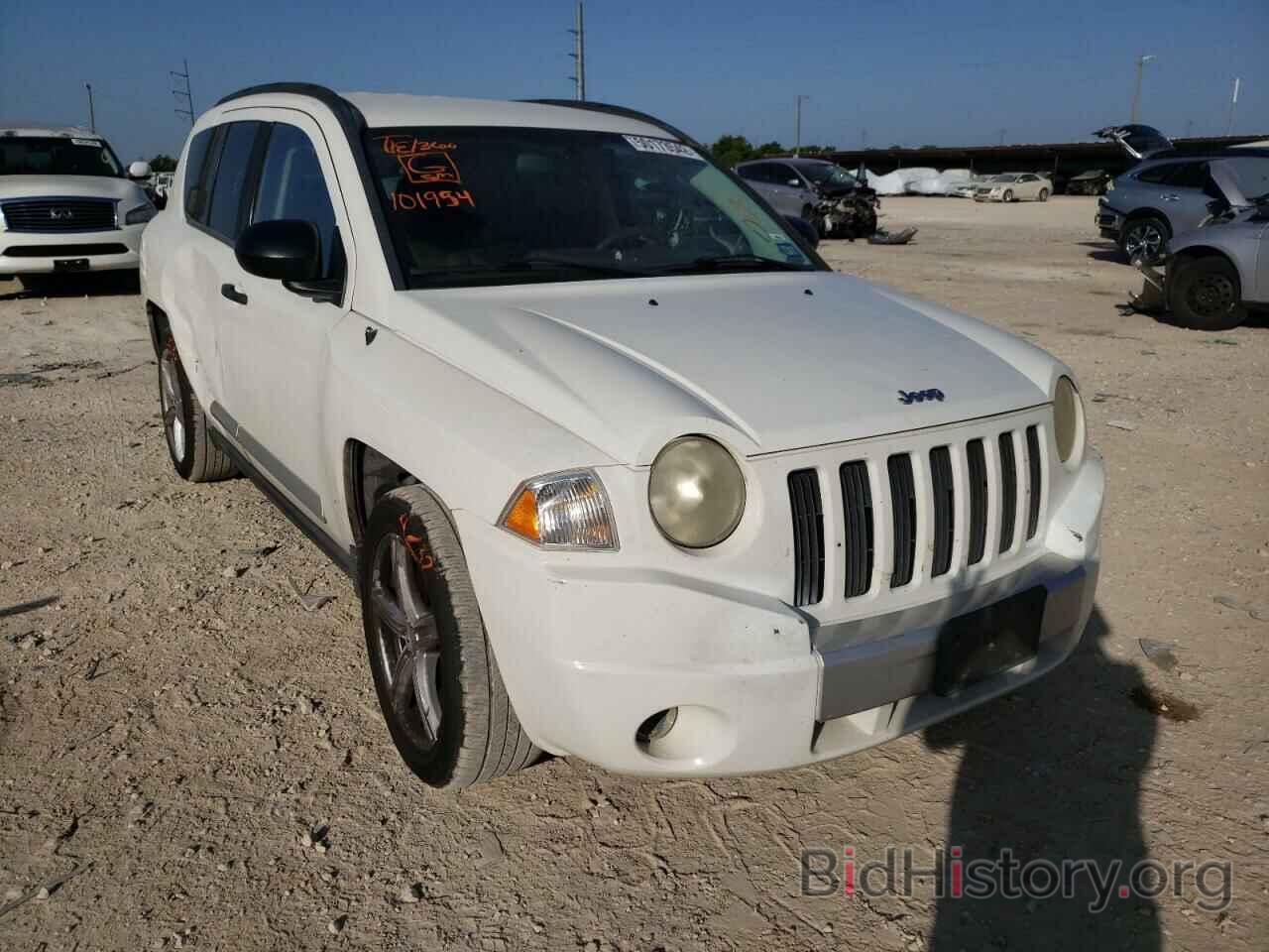 Фотография 1J8FT57W87D101954 - JEEP COMPASS 2007