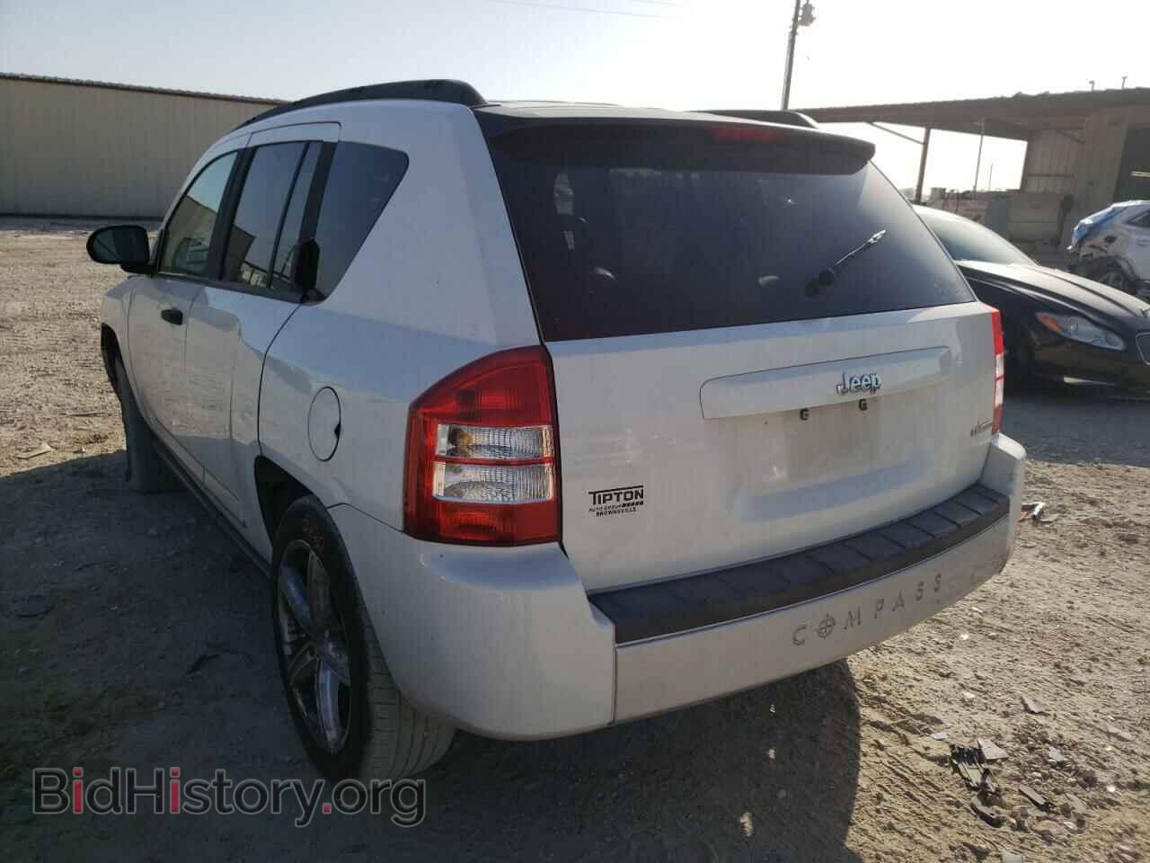 2007 JEEP COMPASS - VIN: 1J8FT57W87D101954 - Photo 3