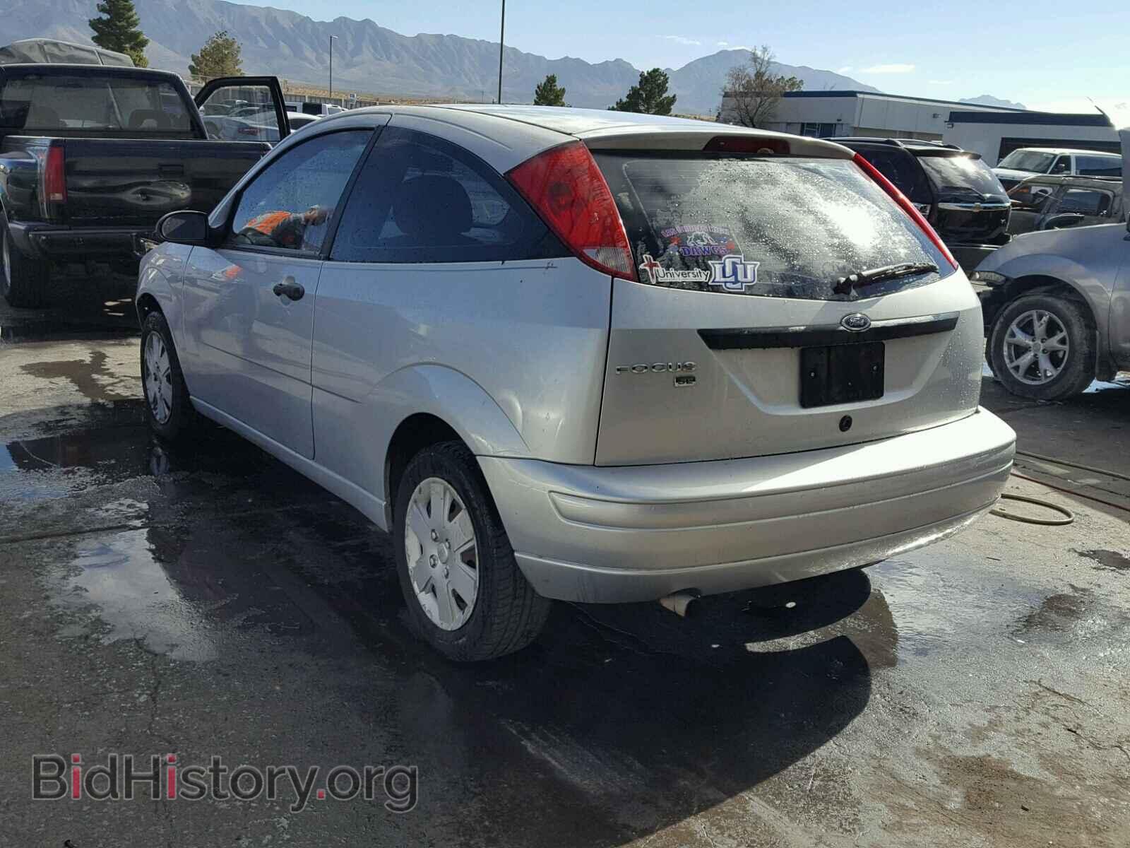 2007 FORD FOCUS - VIN: 1FAHP31N47W157585 - Фото 3