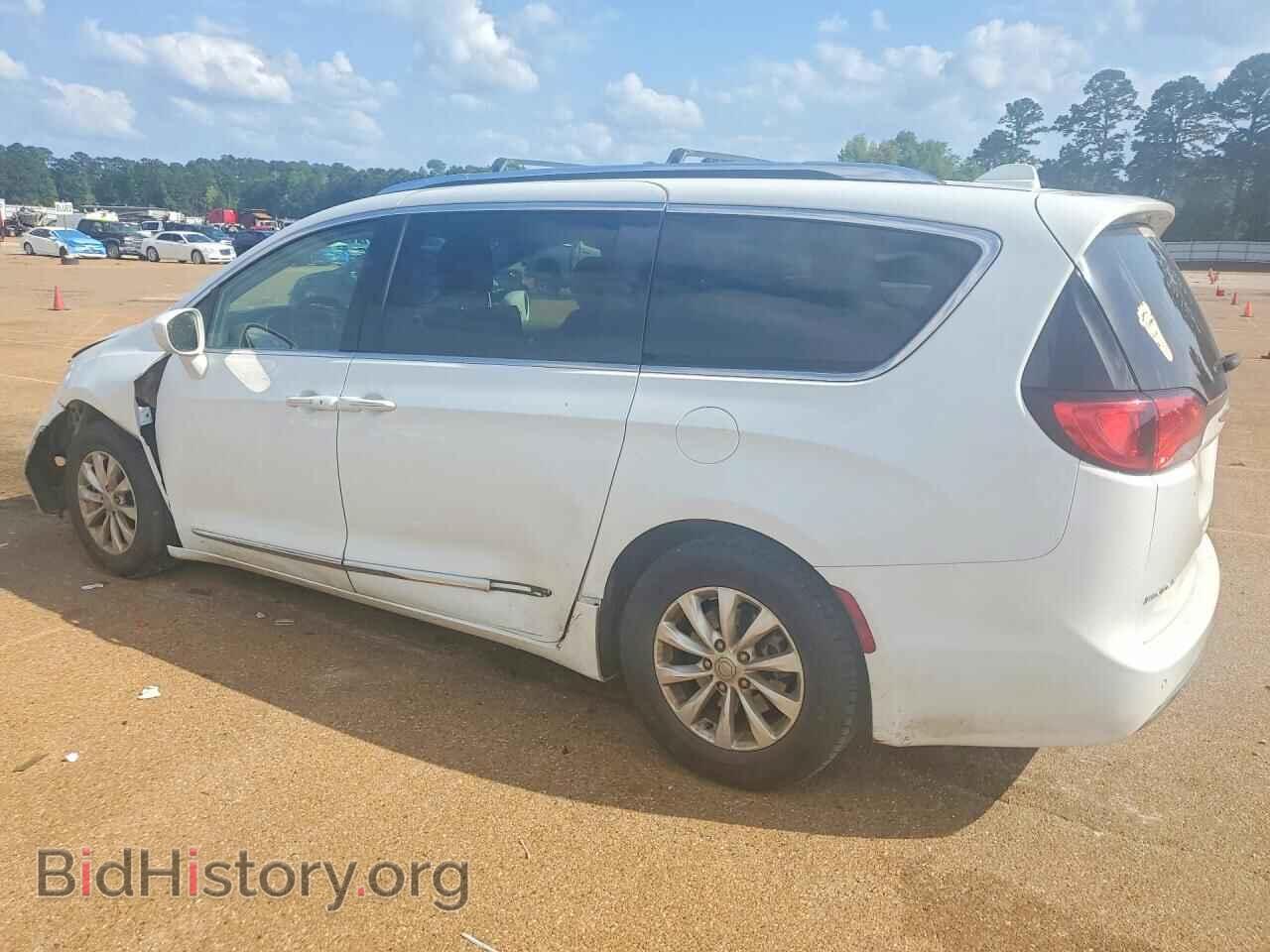 2019 CHRYSLER PACIFICA - VIN: 2C4RC1BG2KR539310 - Photo 2