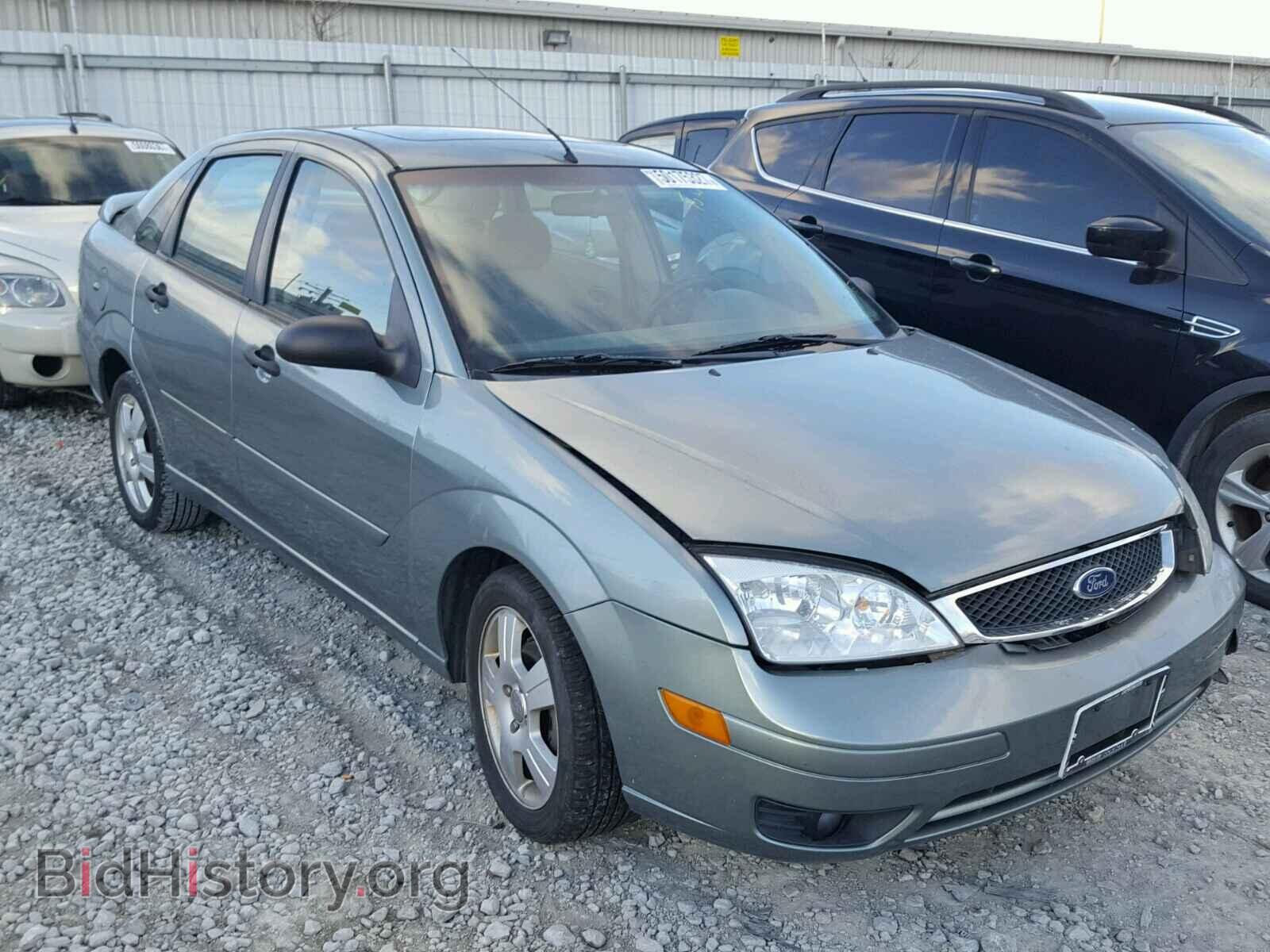 Photo 1FAFP34N75W232358 - FORD FOCUS 2005