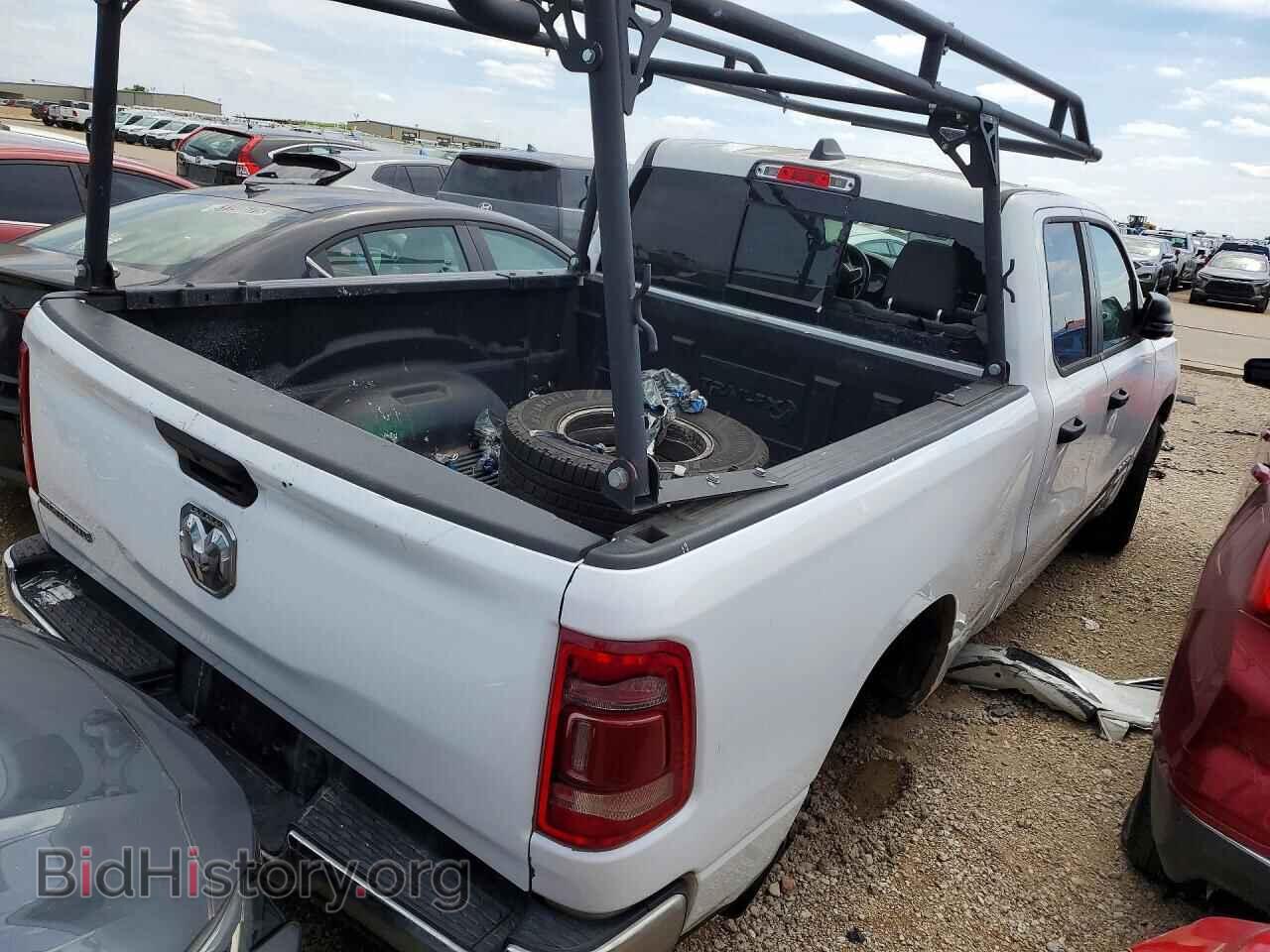 2024 RAM 1500 - VIN: 1C6RREBG0RN146149 - Фото 3