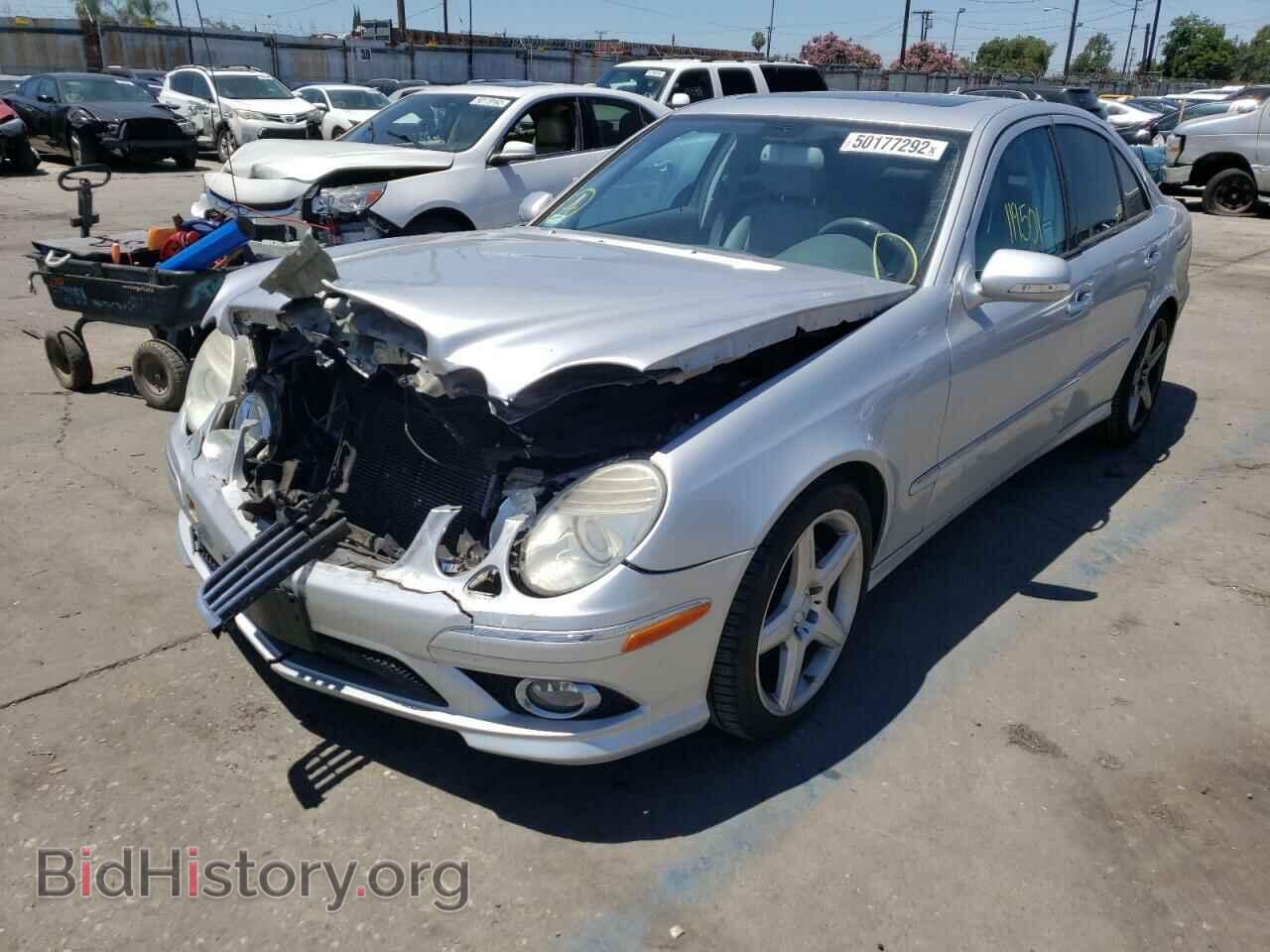 2009 MERCEDES-BENZ E-CLASS - VIN: WDBUF56X89B372347 - Фото 2