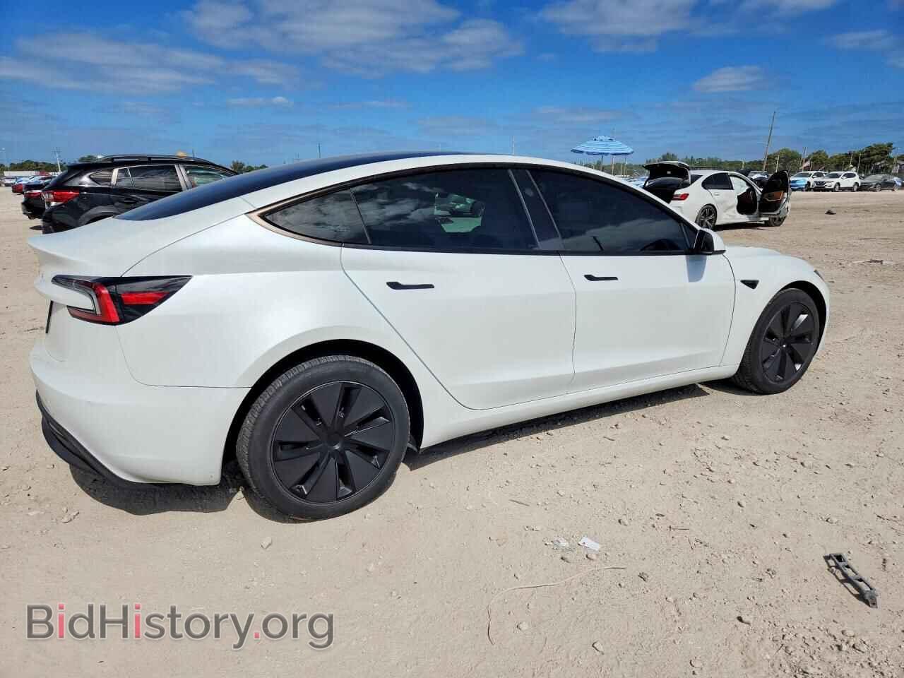 2025 TESLA MODEL 3 - VIN: 5YJ3E1EA8SF039977 - Photo 3