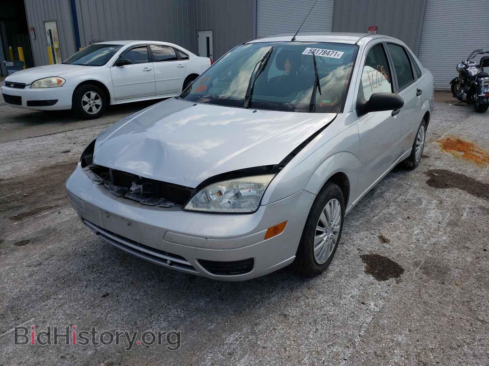 2007 FORD FOCUS - VIN: 1FAFP34N57W238663 - Фото 2