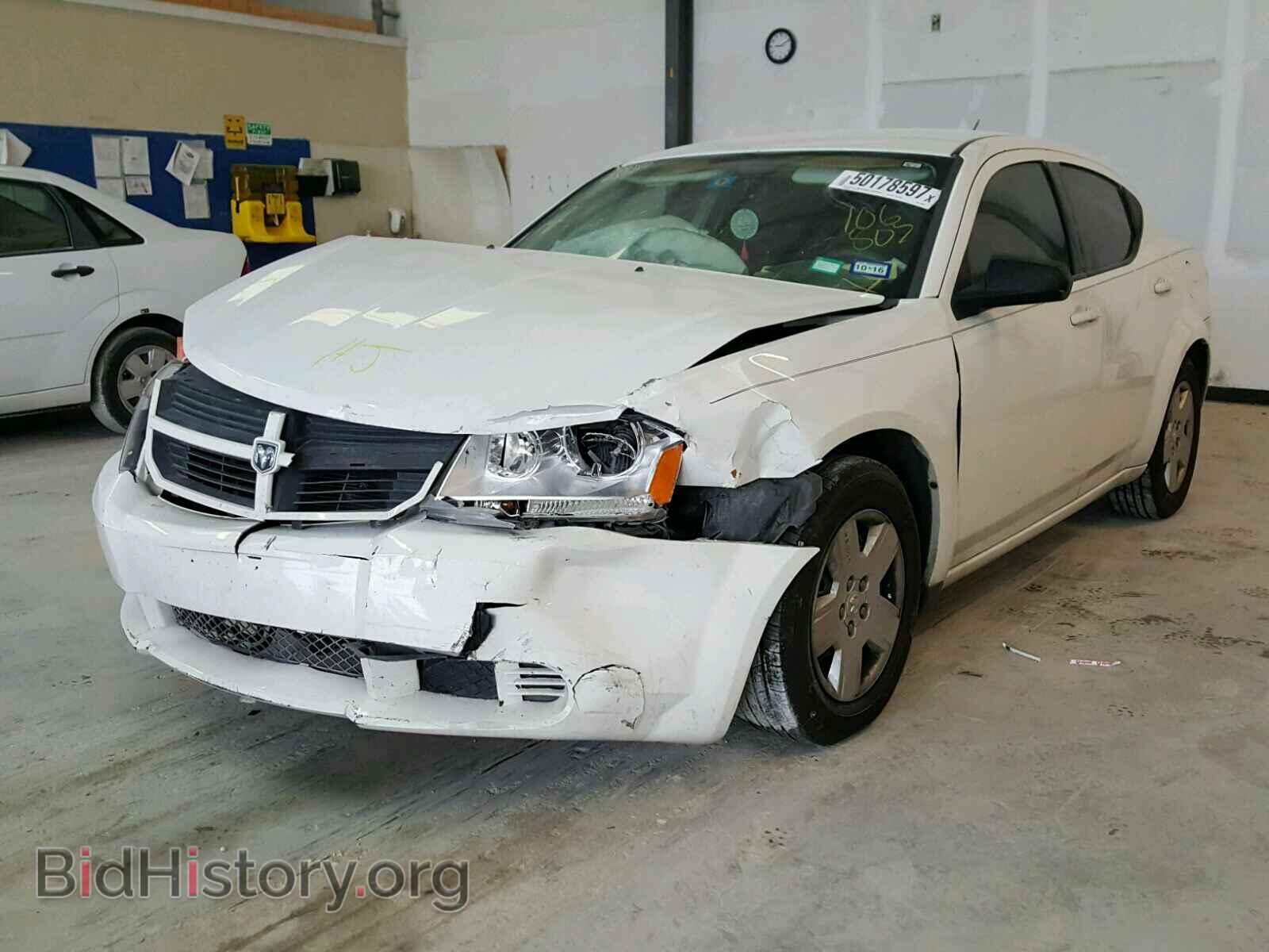 2010 DODGE AVENGER - VIN: 1B3CC4FB2AN106802 - Фото 2