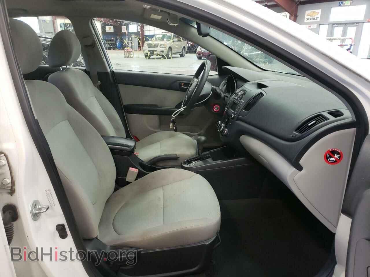 2010 KIA FORTE - VIN: KNAFU4A26A5252889 - Фото 5