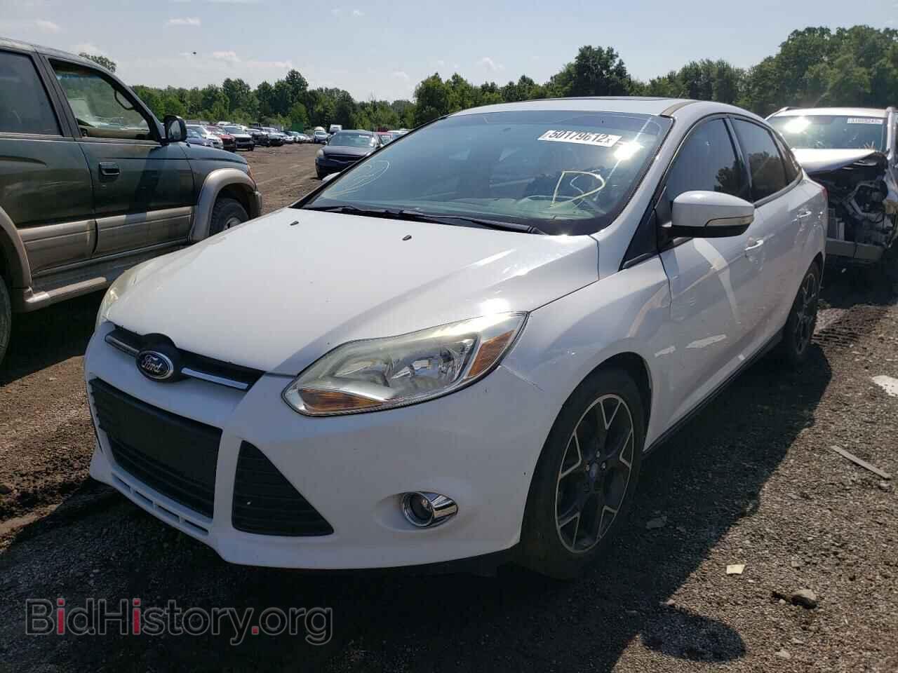 2013 FORD FOCUS - VIN: 1FADP3F26DL111458 - Photo 2