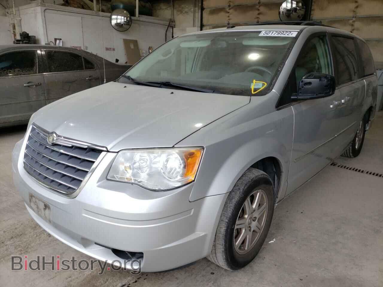 2010 CHRYSLER MINIVAN - VIN: 2A4RR5D19AR137789 - Фото 2