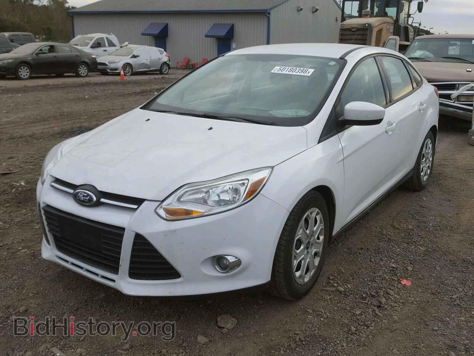 2012 FORD FOCUS - VIN: 1FAHP3F2XCL310660 - Фото 2