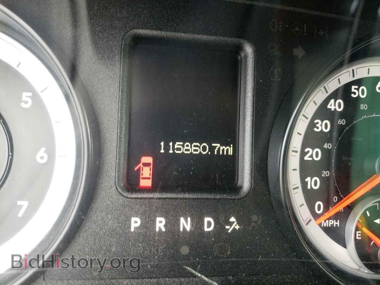 2014 RAM 1500 - VIN: 1C6RR7ST2ES210583 - Фото 8