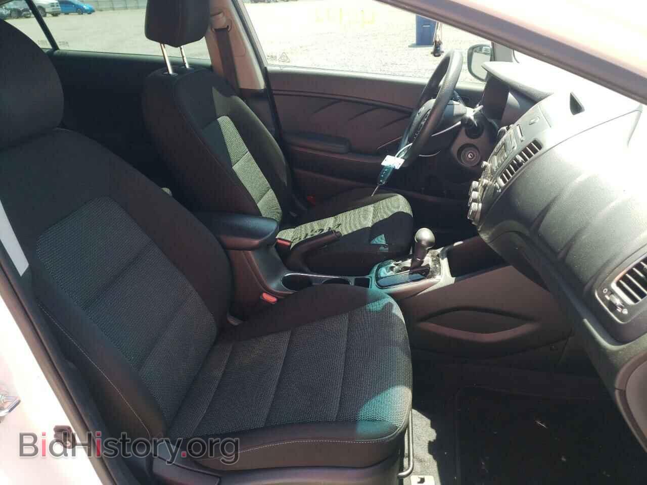 2017 KIA FORTE - VIN: 3KPFK4A78HE113608 - Фото 5