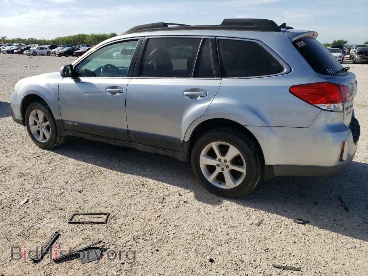 2014 SUBARU OUTBACK - VIN: 4S4BRCCC2E3207965 - Photo 2