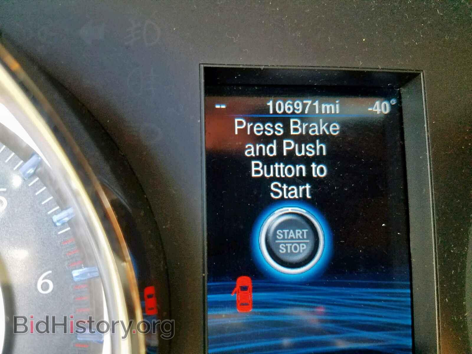 2014 CHRYSLER 300 - VIN: 2C3CCAKT0EH323926 - Фото 8
