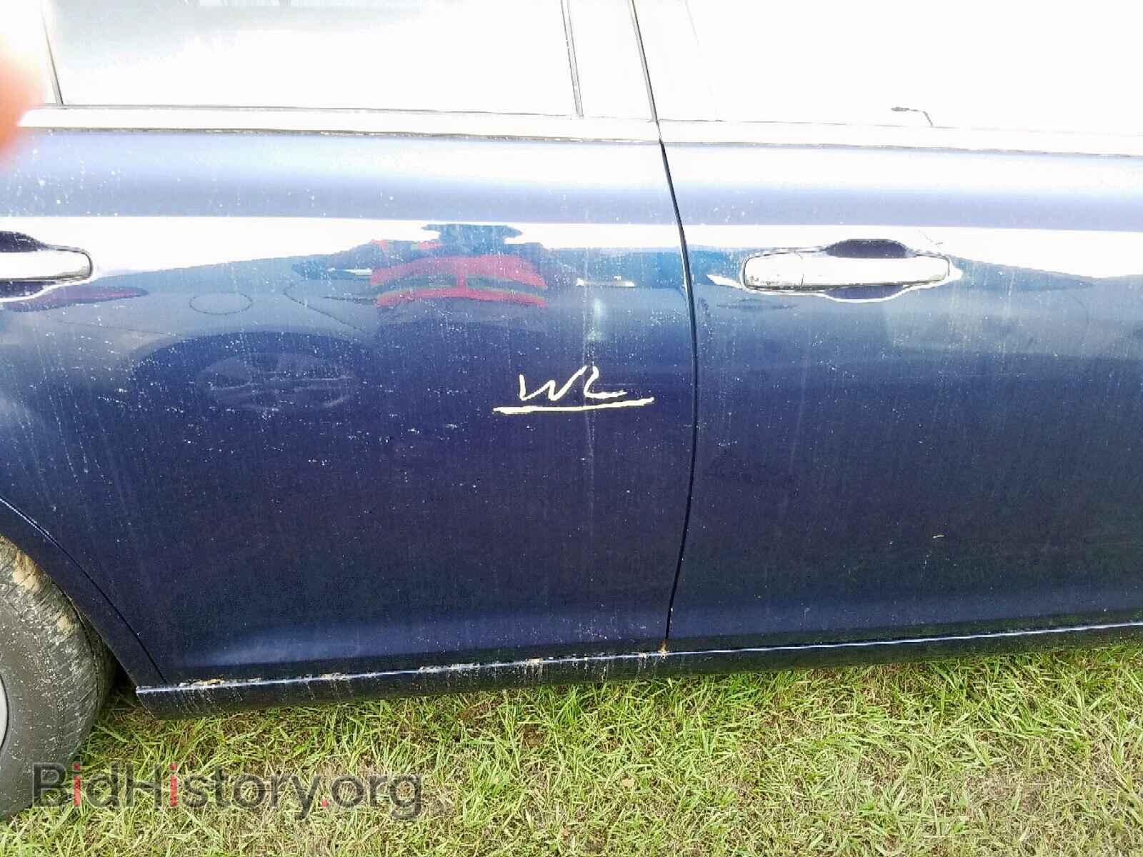 2014 CHRYSLER 300 - VIN: 2C3CCAKT0EH323926 - Фото 9