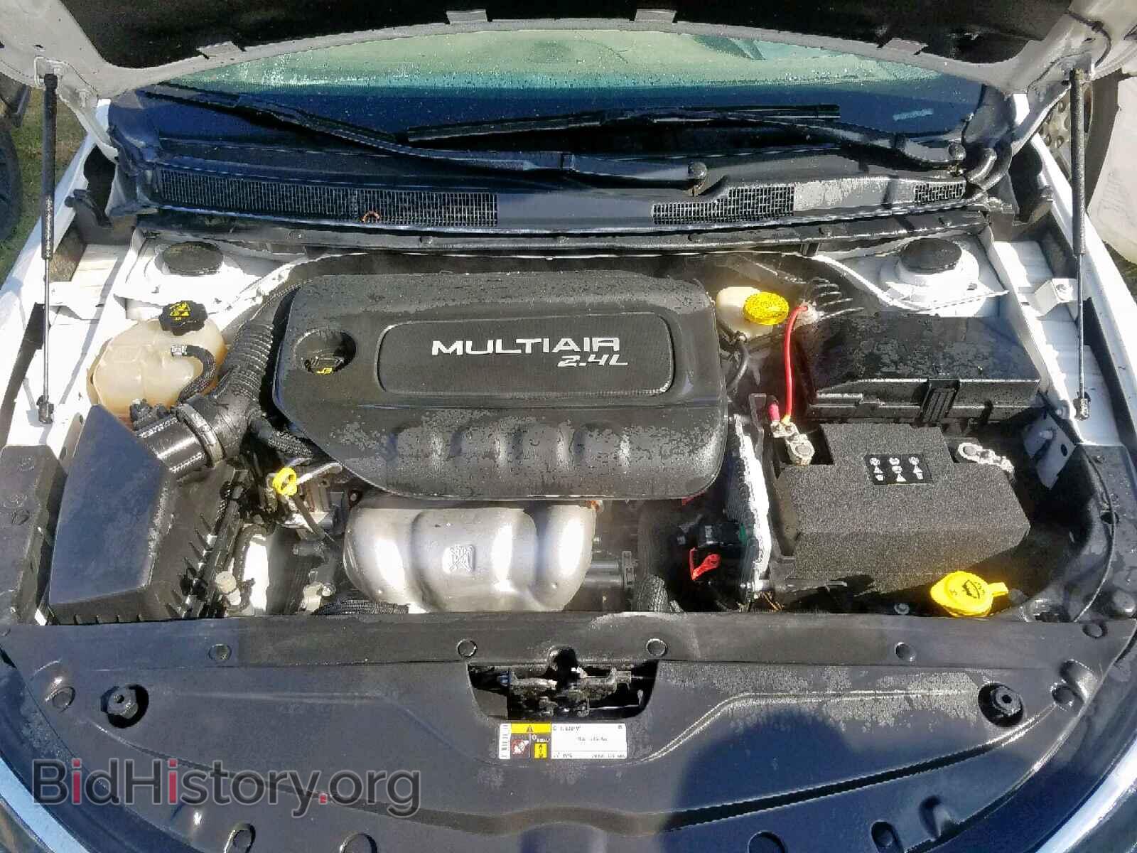 2016 CHRYSLER 200 - VIN: 1C3CCCABXGN137972 - Photo 7