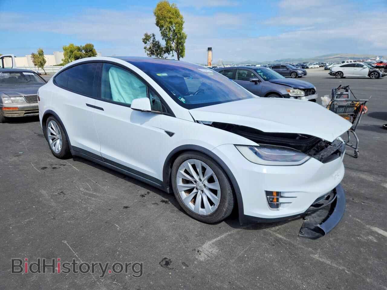 2016 TESLA MODEL X - VIN: 5YJXCAE22GF002687 - Photo 4