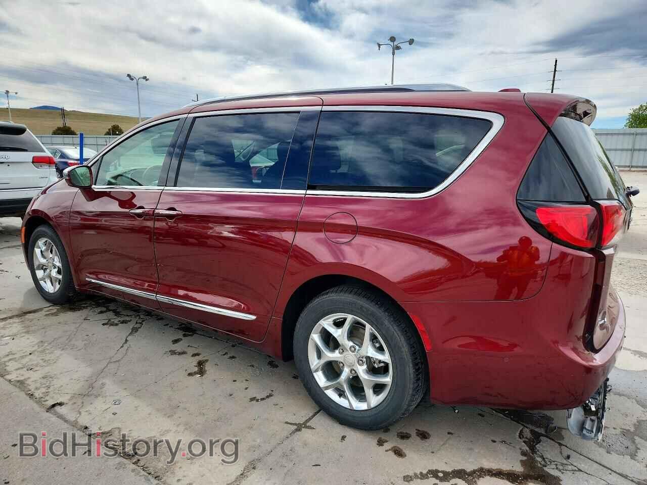 2019 CHRYSLER PACIFICA - VIN: 2C4RC1GG5KR570639 - Фото 2
