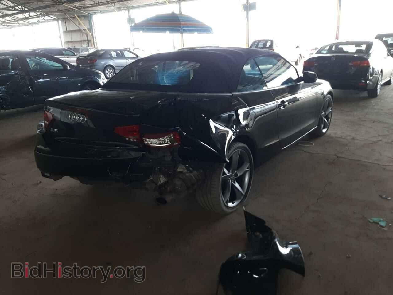 2010 AUDI A5 - VIN: WAUJFAFH2AN021827 - Фото 4