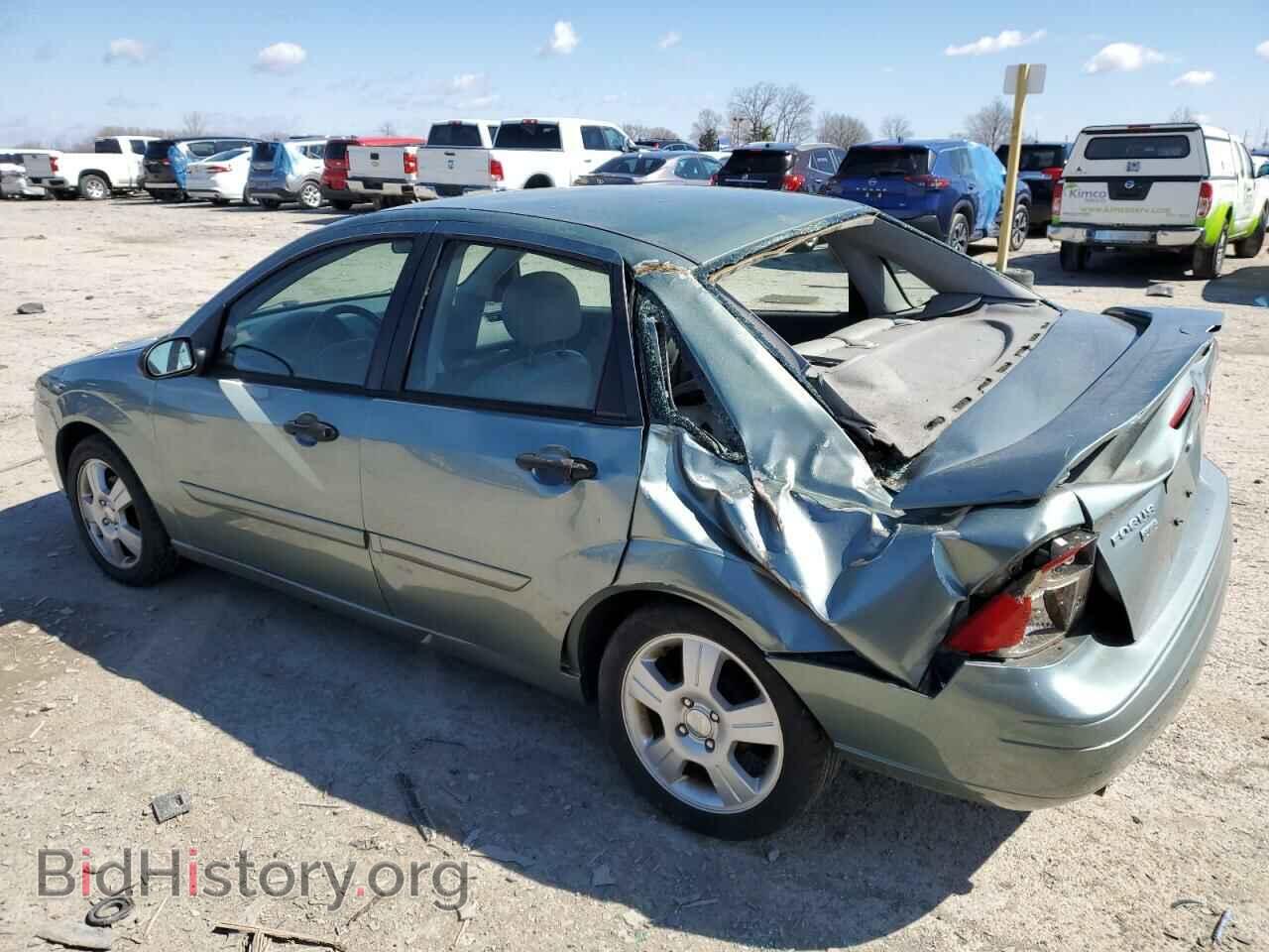 2005 FORD FOCUS - VIN: 1FAHP34N75W180609 - Фото 2