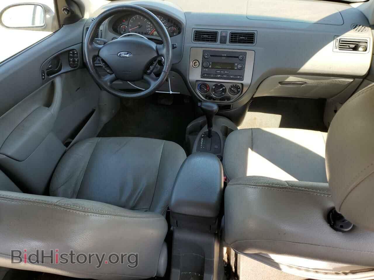 2005 FORD FOCUS - VIN: 1FAHP34N75W180609 - Фото 8