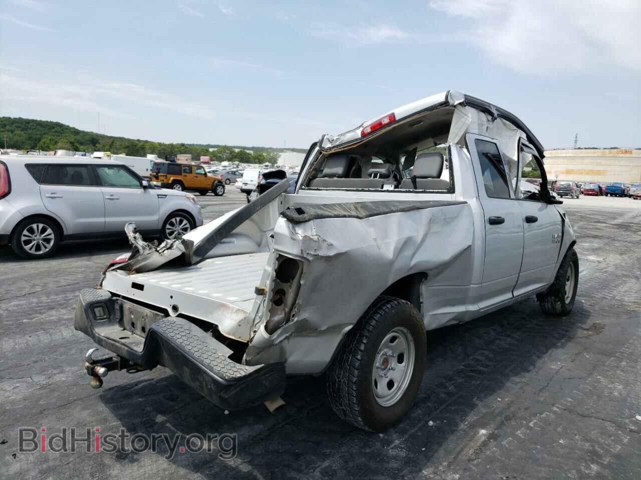 2018 RAM 1500 - VIN: 1C6RR6FG6JS330372 - Фото 4