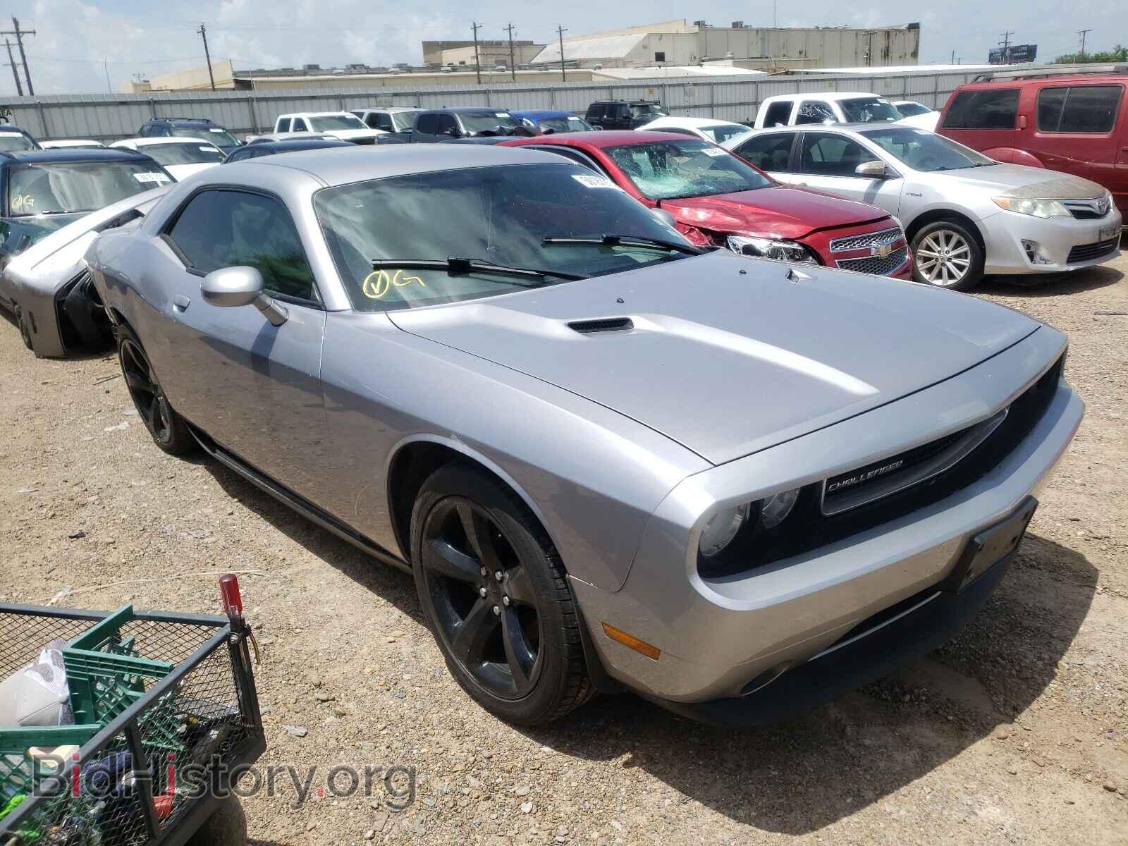 Фотография 2C3CDYAG4DH679725 - DODGE CHALLENGER 2013