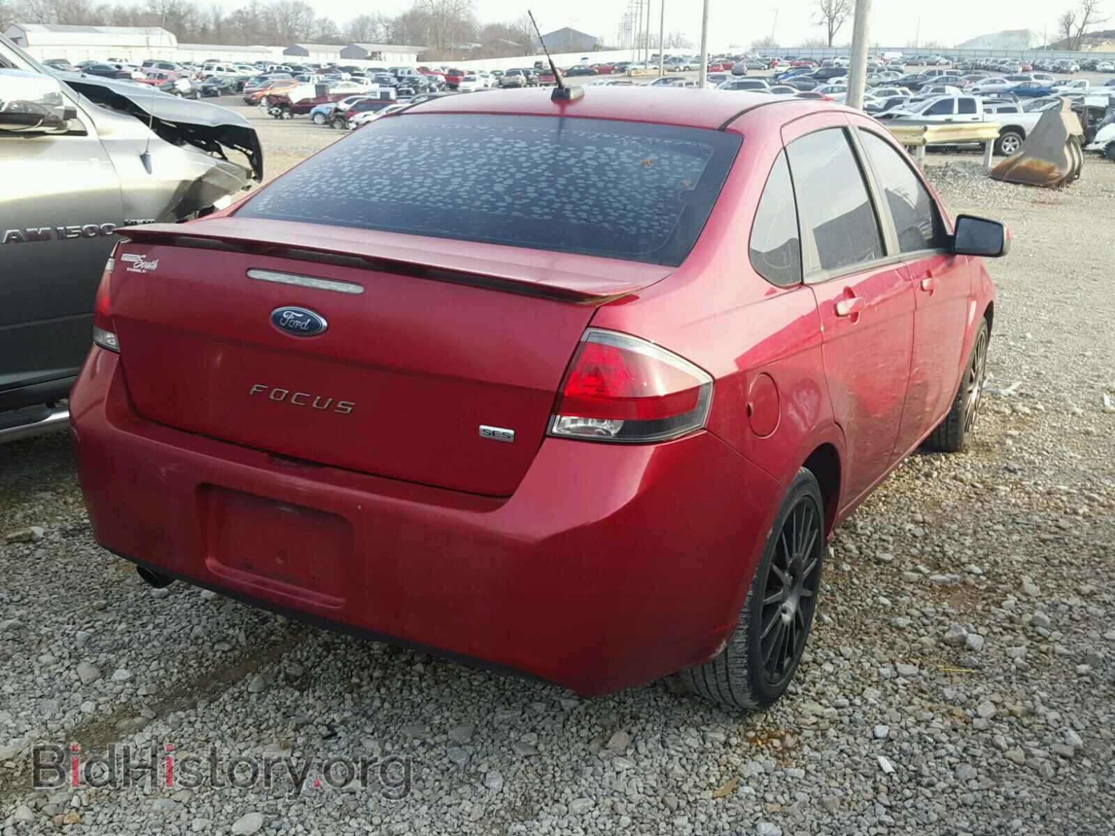 2011 FORD FOCUS - VIN: 1FAHP3GN4BW107981 - Фото 4