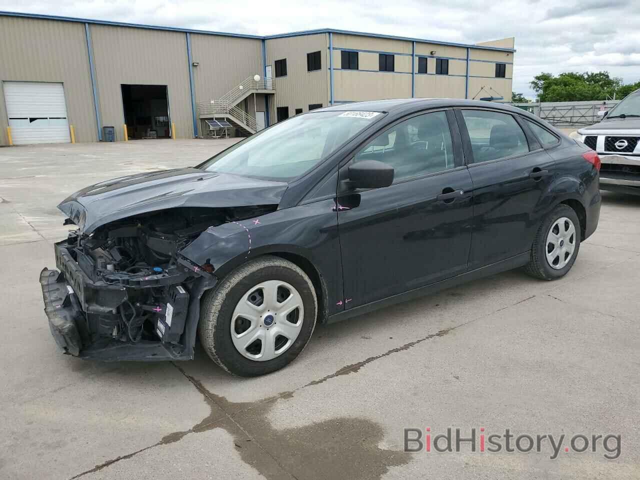 Photo 1FADP3E27JL223053 - FORD FOCUS 2018