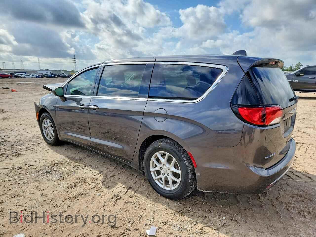 2020 CHRYSLER PACIFICA - VIN: 2C4RC1FG9LR127316 - Photo 2