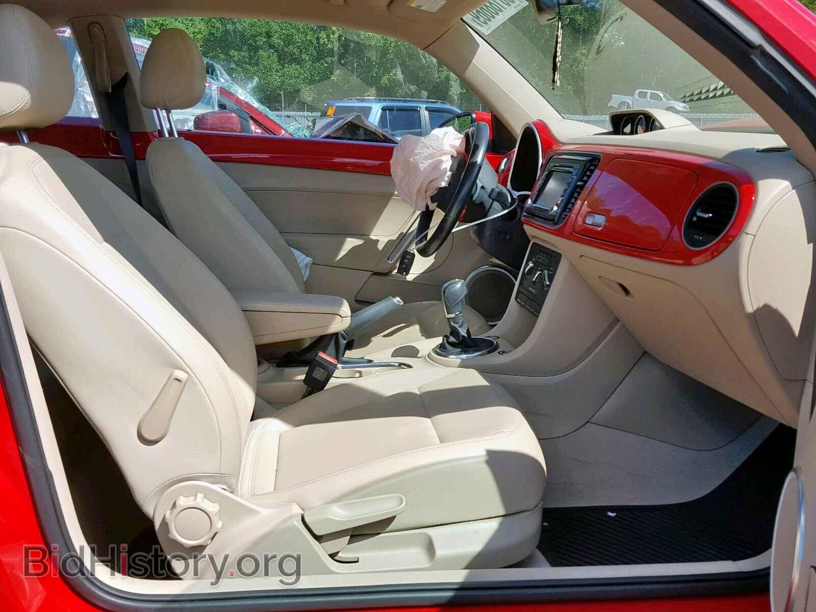 2013 VOLKSWAGEN BEETLE - VIN: 3VWJL7AT3DM668999 - Фото 5