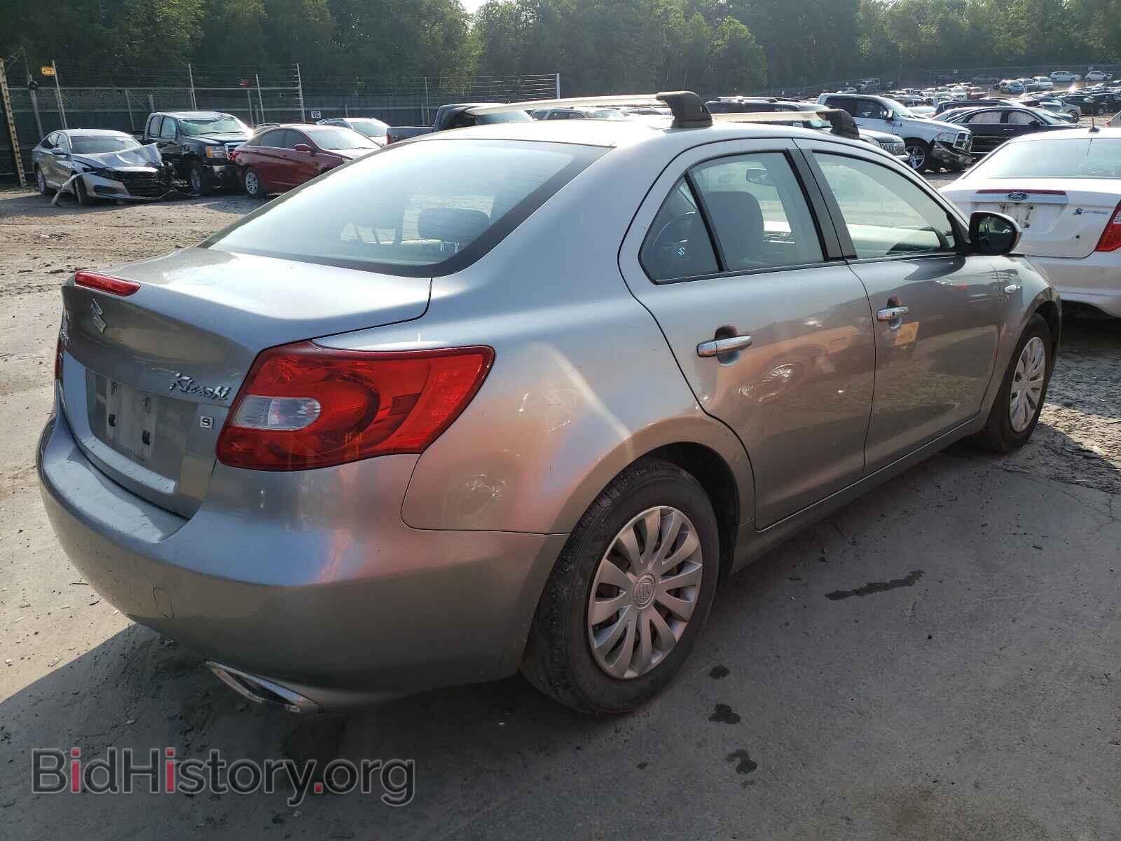 2010 SUZUKI KIZASHI - VIN: JS2RF9A17A6100487 - Photo 4