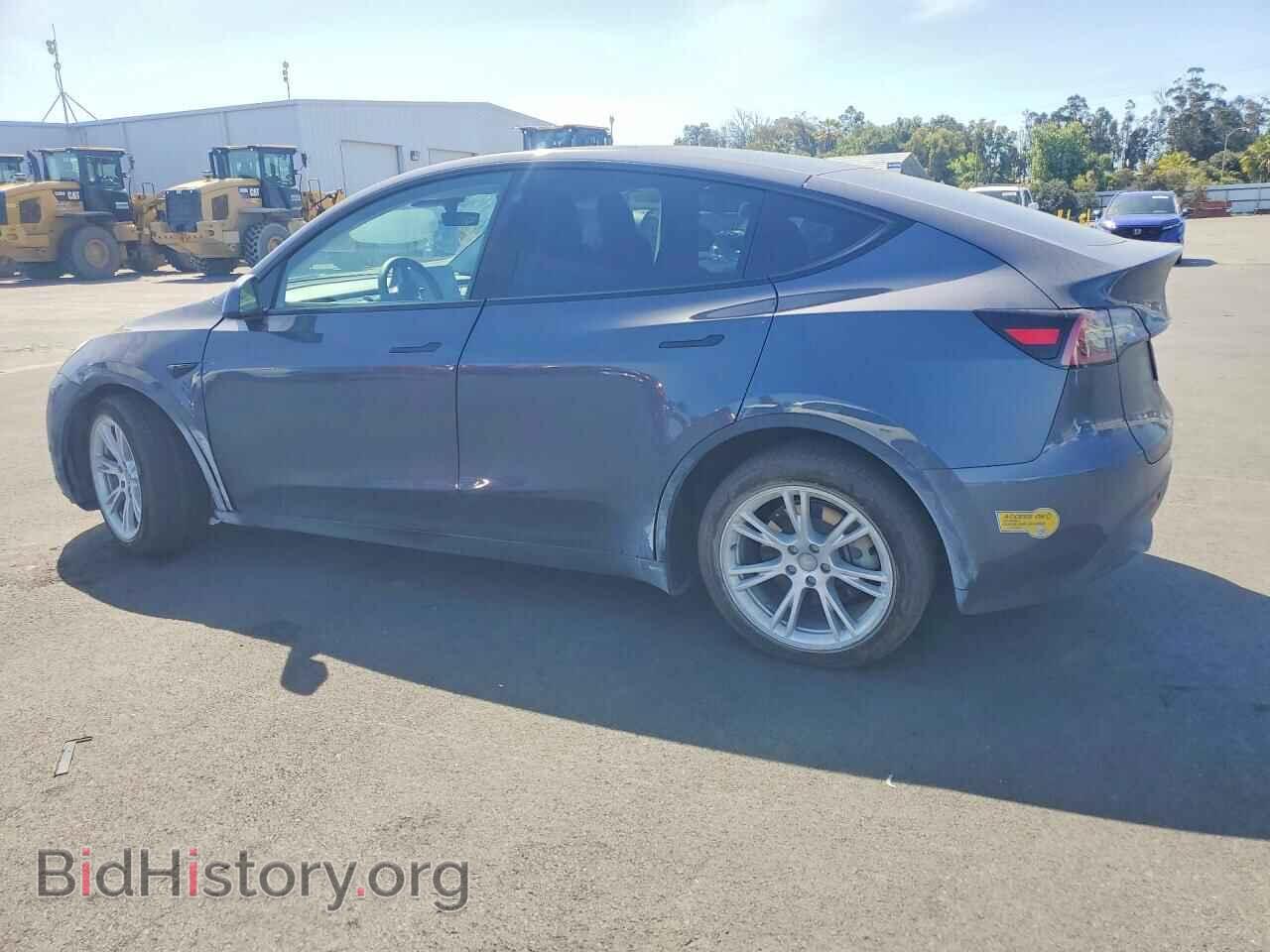 2022 TESLA MODEL Y - VIN: 7SAYGDEE2NF571852 - Фото 2