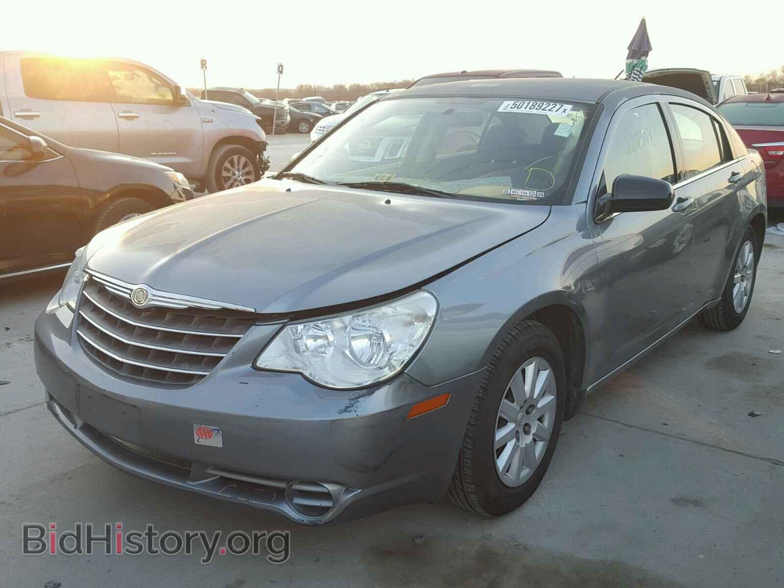 2010 CHRYSLER SEBRING - VIN: 1C3CC4FB6AN223690 - Фото 2