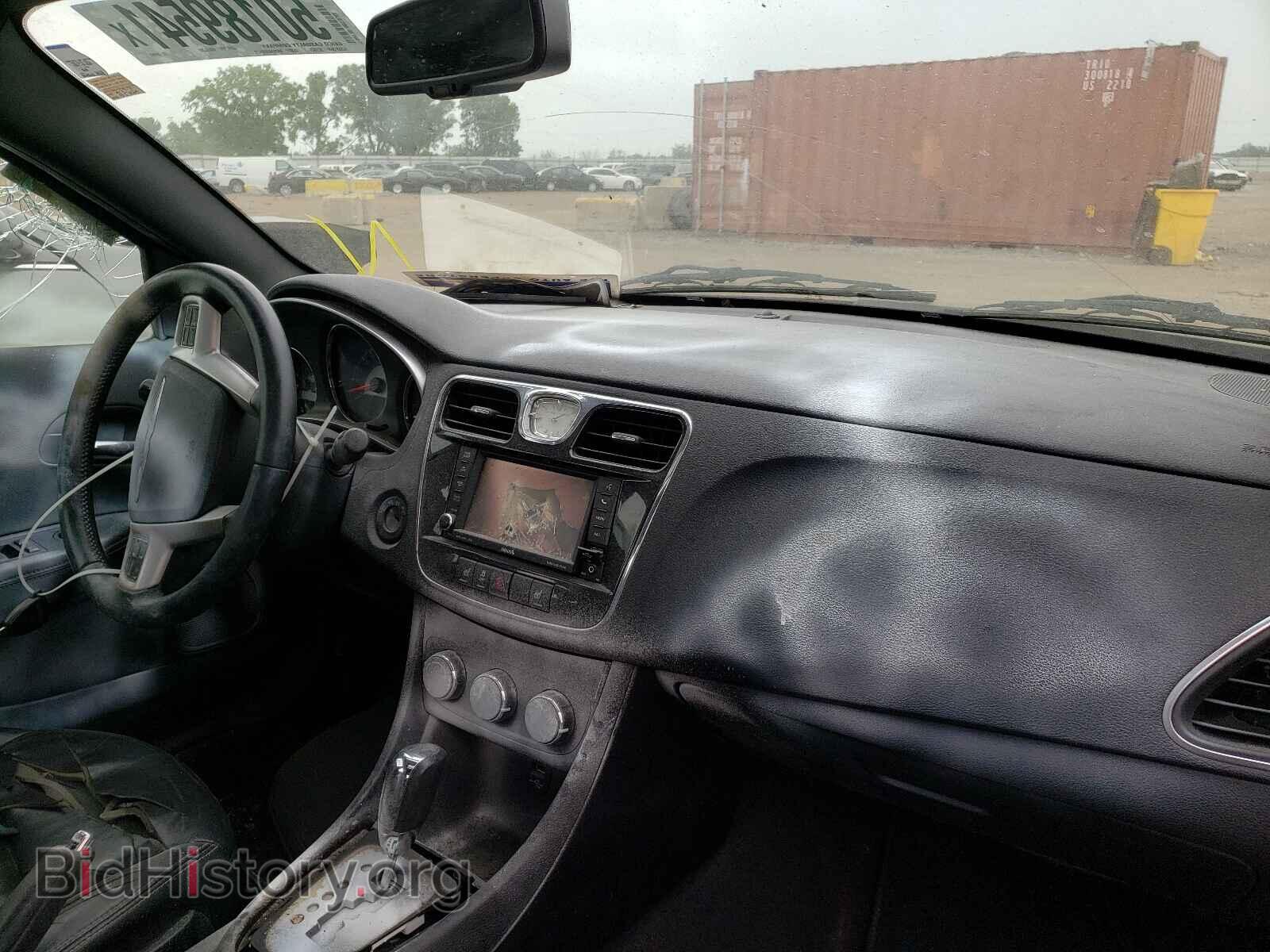 2012 CHRYSLER 200 - VIN: 1C3CCBCB7CN250893 - Фото 9