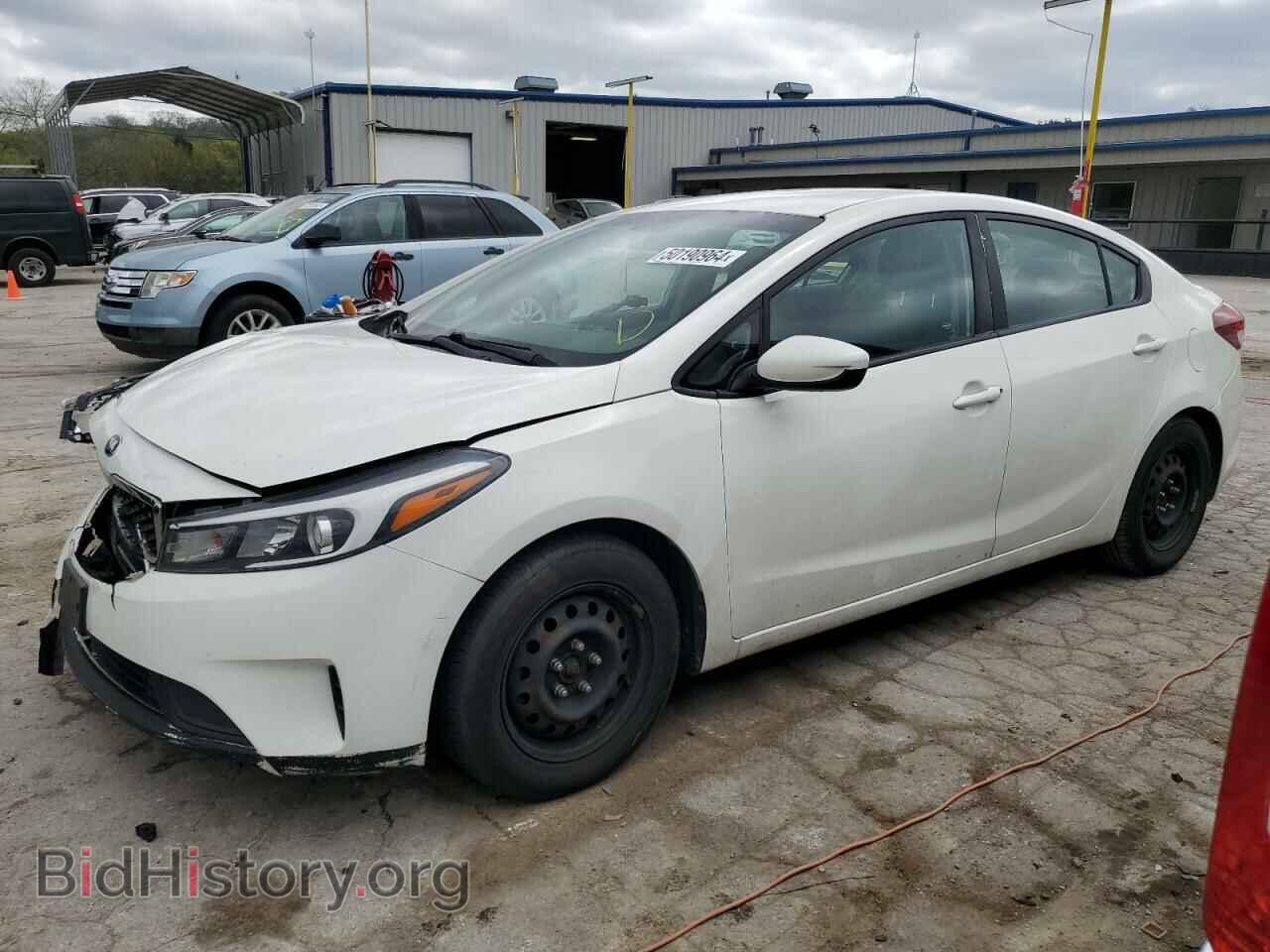 Фотография 3KPFK4A75HE032601 - KIA FORTE 2017