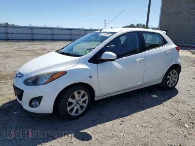 2013 Mazda 2, белый — VIN JM1DE1LY5D0160472, Copart
