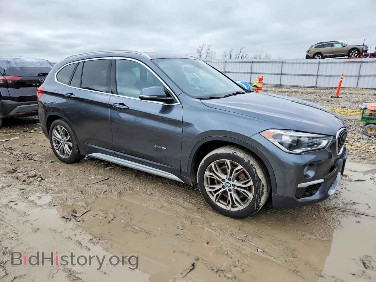 2017 BMW X1 - VIN: WBXHT3C34H5F76017 - Фото 4