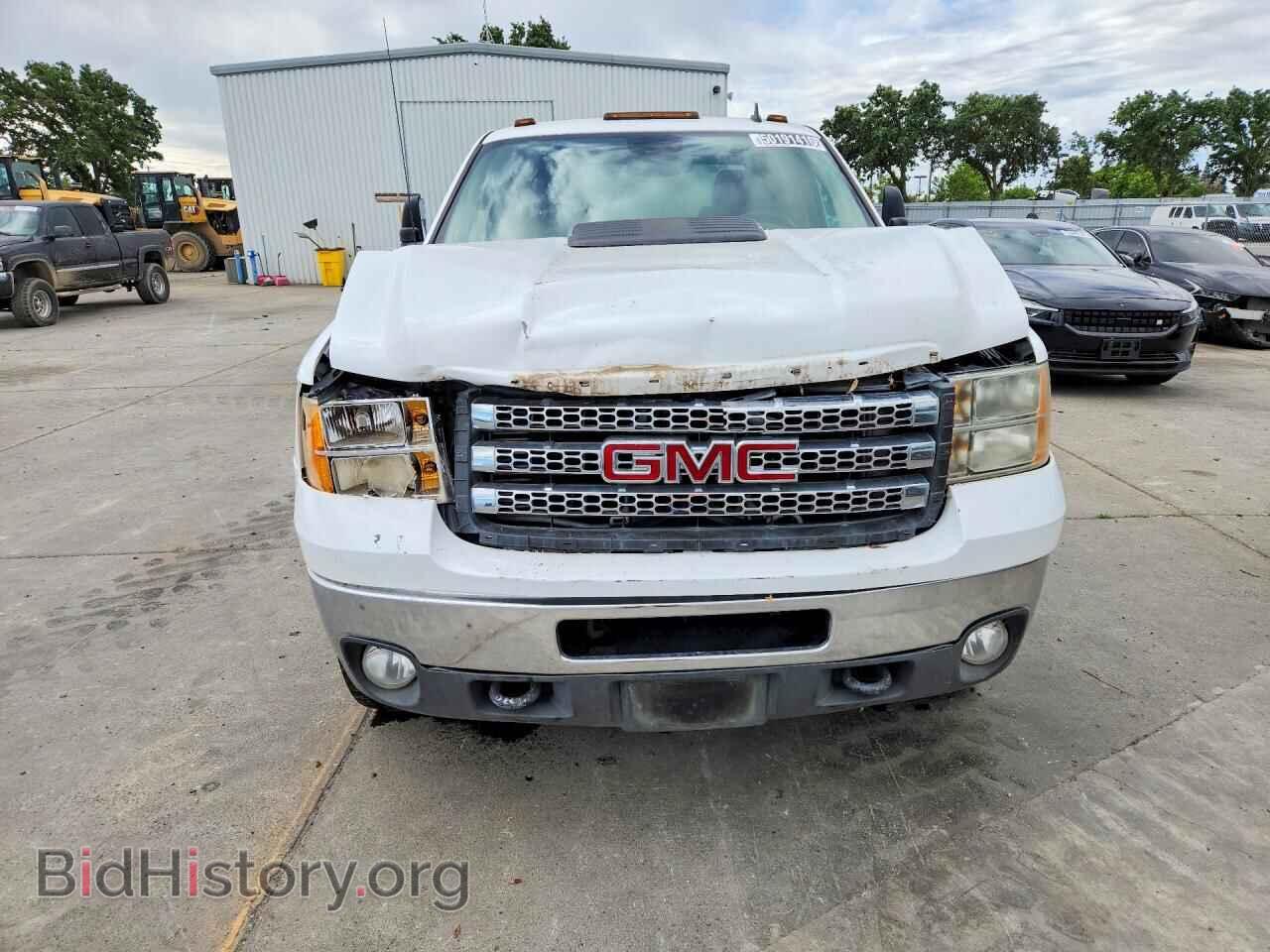 2013 GMC SIERRA - VIN: 1GT424E83DF118810 - Фото 5