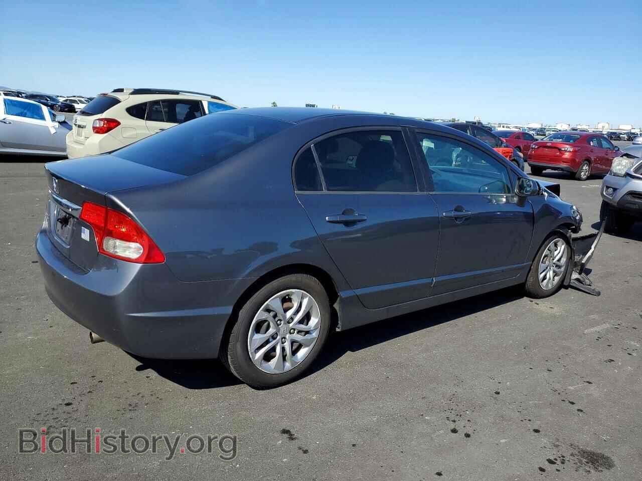 2010 HONDA CIVIC - VIN: 19XFA1F55AE057979 - Фото 3