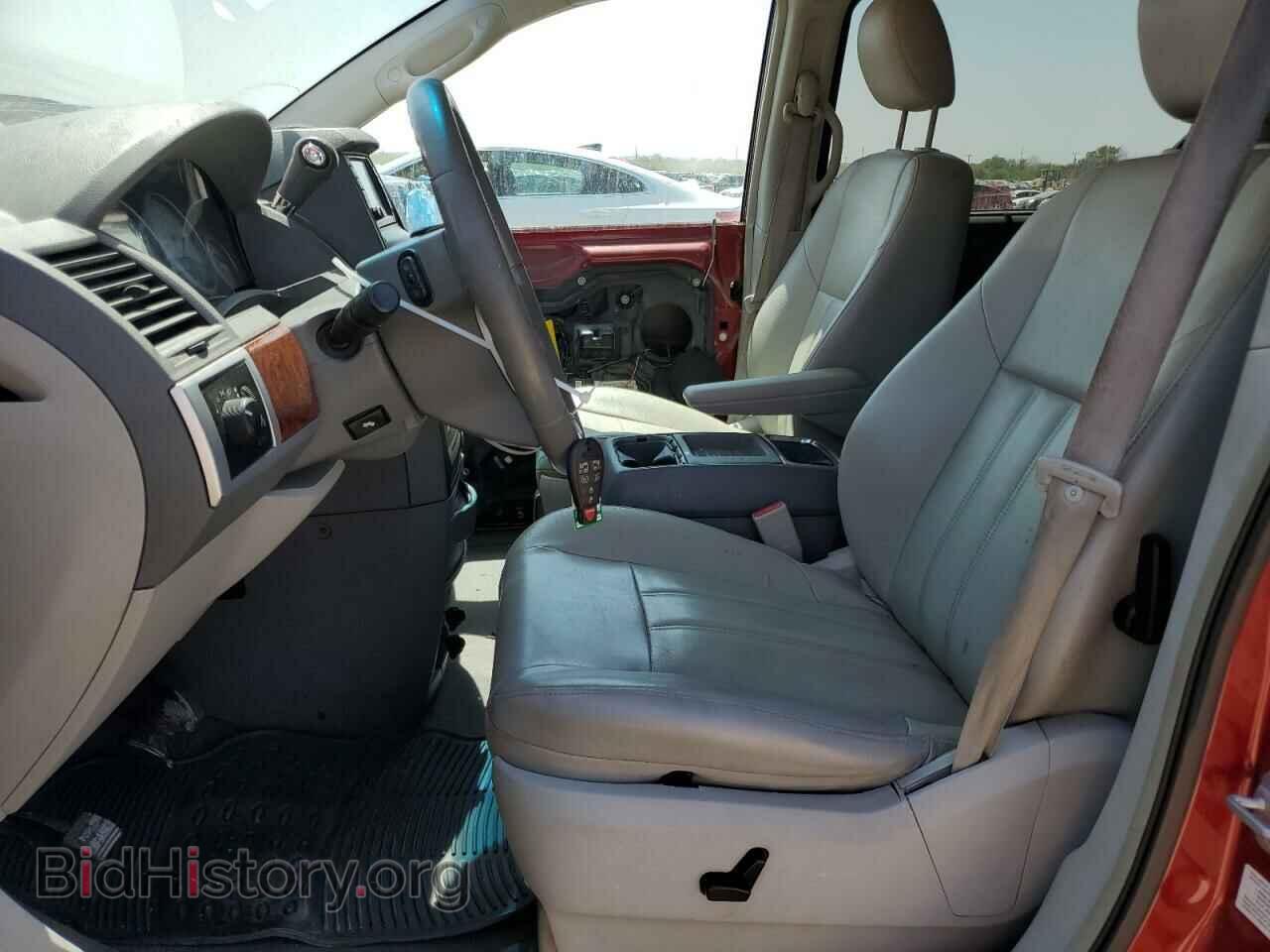 2008 CHRYSLER MINIVAN - VIN: 2A8HR54P68R697665 - Фото 7