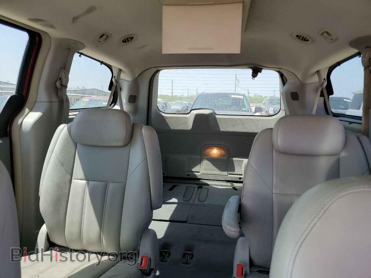 2008 CHRYSLER MINIVAN - VIN: 2A8HR54P68R697665 - Фото 10